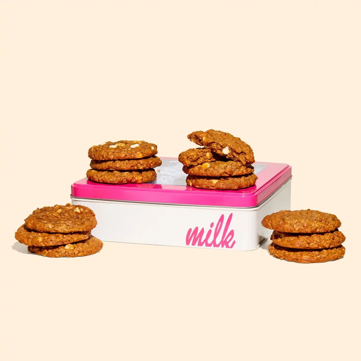 Oatmeal Cream Cookie Tin - 12 Count